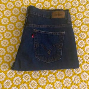 Levi’s 505 Straight Leg dark denim. Never Worn. 8 Medium.